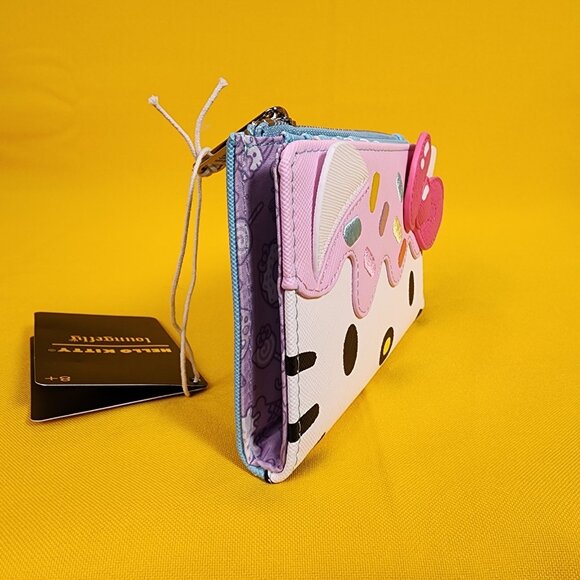 Loungefly Sanrio Hello Kitty Cupcake Sprinkle Sweet Treats Flap Wallet NEW - Picture 3 of 13